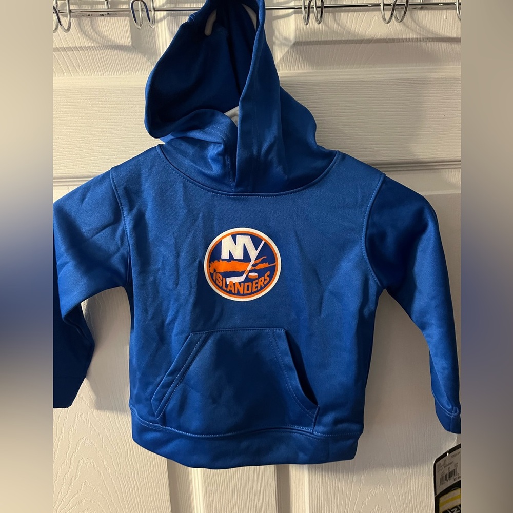 NY Islanders NHL Toddler Hoodie. NWT - Size 2T.